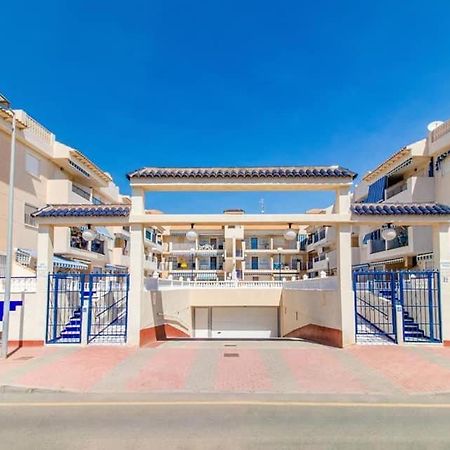 Raxi Apartment Торевиеха Екстериор снимка