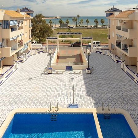Raxi Apartment Торевиеха Екстериор снимка